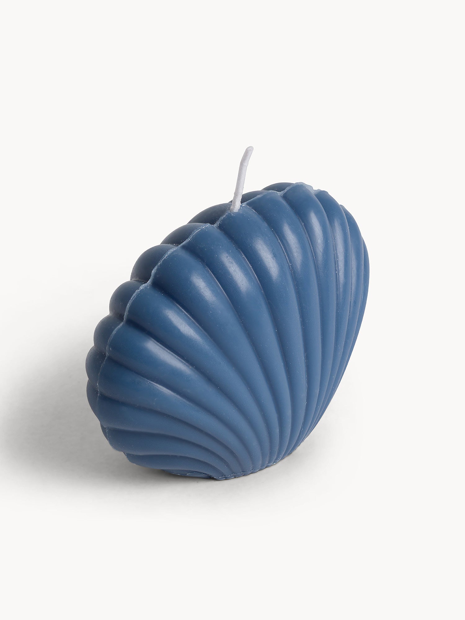 Свещ от восък и соя,COINCASA, 7477118, SHELL CANDLE BLU